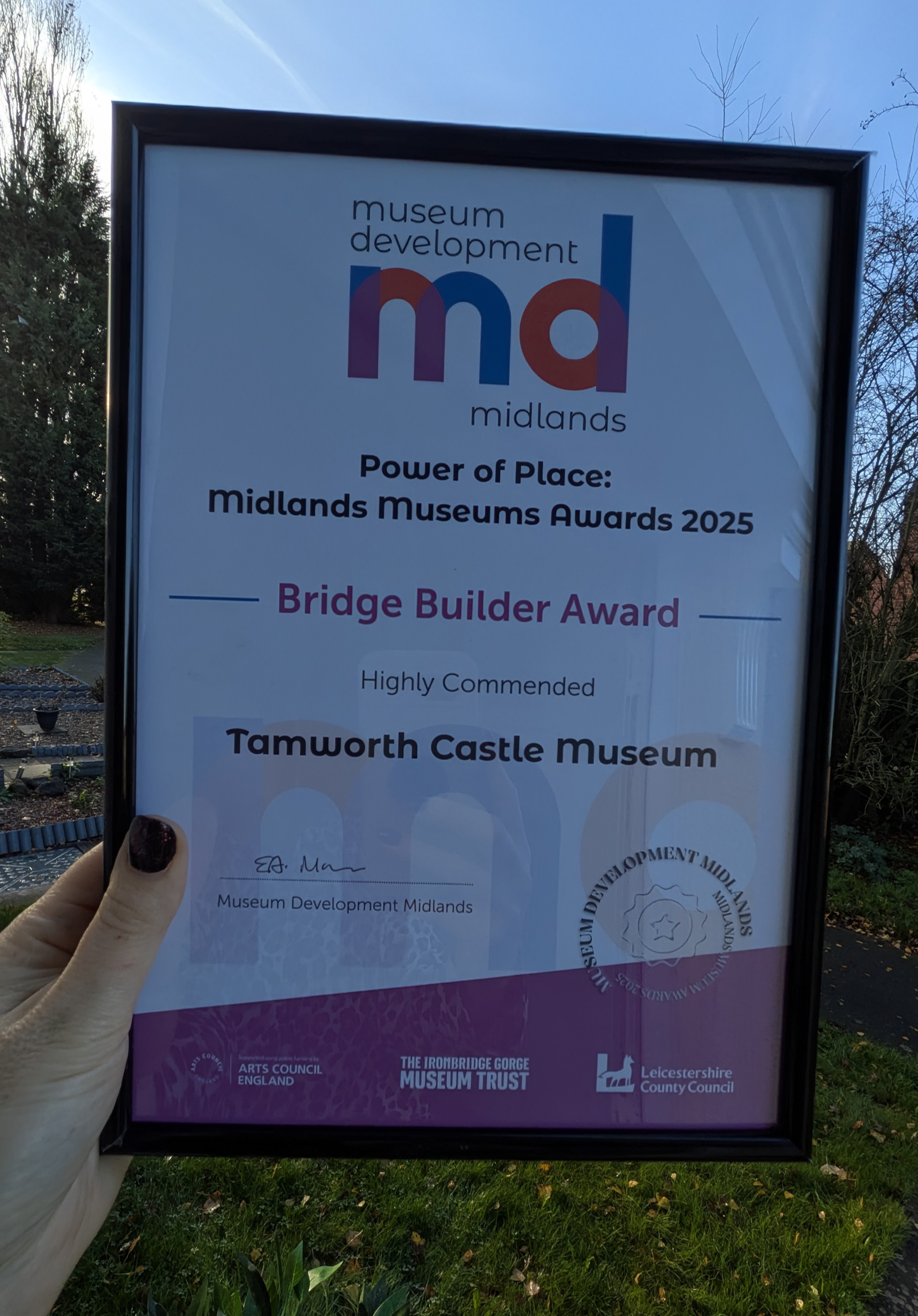 photo of a highly commended certificate